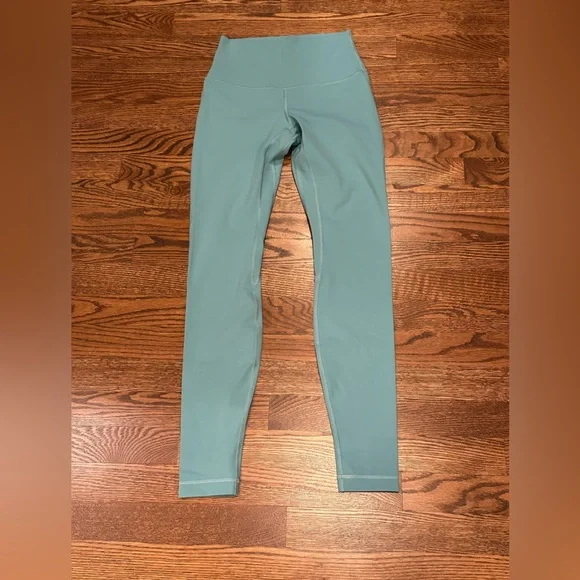 Lululemon High-Waisted Blue Leggings Size 4 Square Tag - Picture 2 of 7